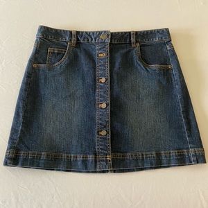 Denim a-line button-up skirt